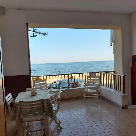 Veranda Sul Mare - Casa Vacanze Fronte Mare Holiday home