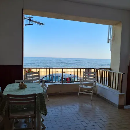 Veranda Sul Mare - Casa Vacanze Fronte Mare Holiday home *